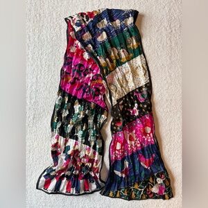 Twelves Days of Christmas Scarf, Colorful. Partridge Pear Tree, Golden Rings